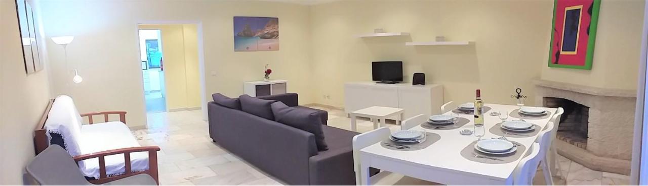 Mouramar- Garagem, Piscina & Wifi Apartment วิลาโมรา ภายนอก รูปภาพ