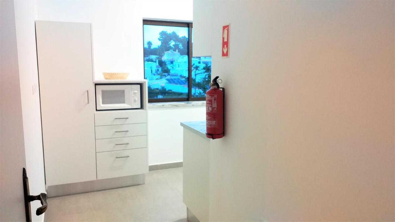 Mouramar- Garagem, Piscina & Wifi Apartment วิลาโมรา ภายนอก รูปภาพ